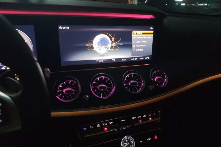 Used Mercedes-Benz E-Class 2016 E 200 L Audio And AC Panel