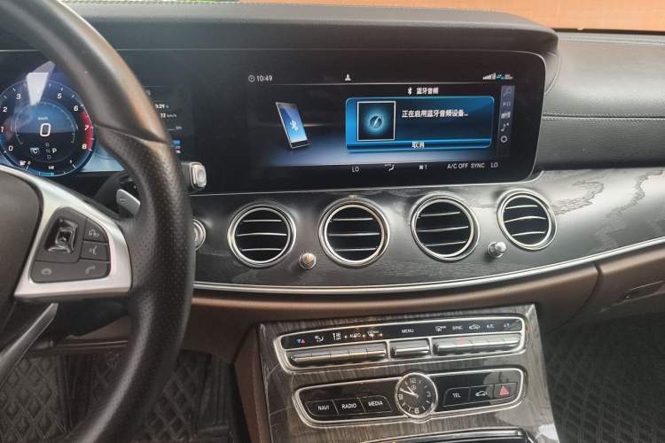 Used Mercedes-Benz E-Class 2016 E 200 L Sport Edition Audio And AC Panel