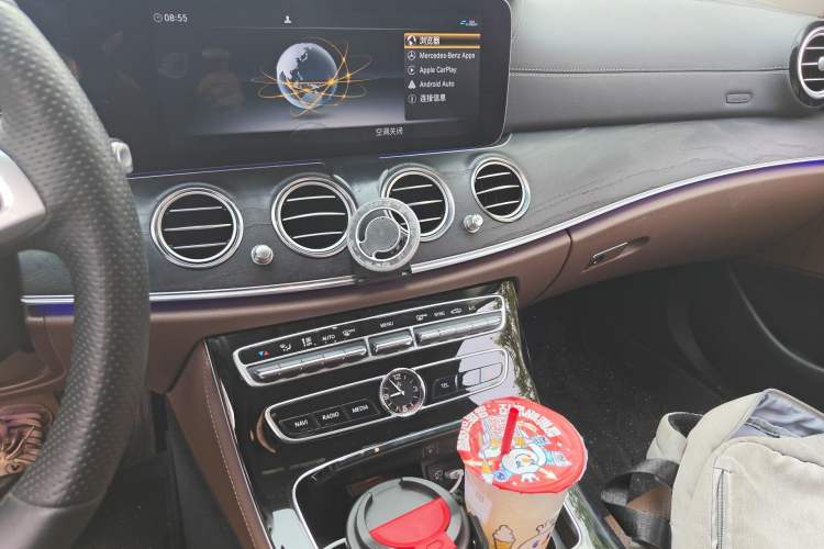 Used Mercedes-Benz E-Class 2016 E 200 L Sport Edition Audio And AC Panel