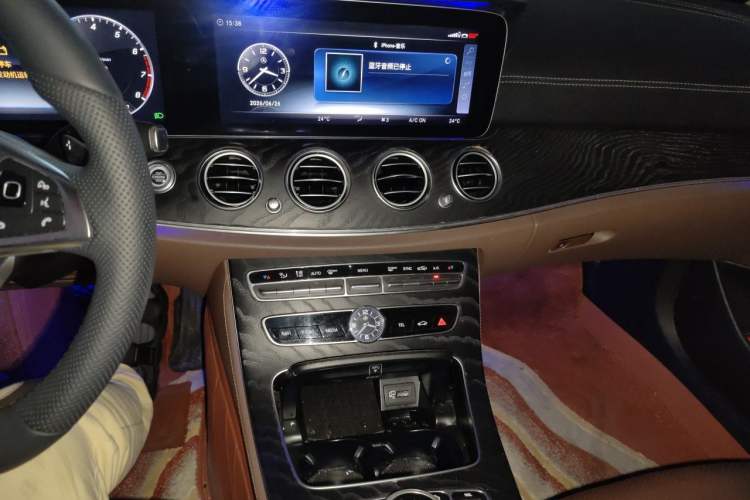 Used Mercedes-Benz E-Class 2016 E 200 L Sport Edition Audio And AC Panel