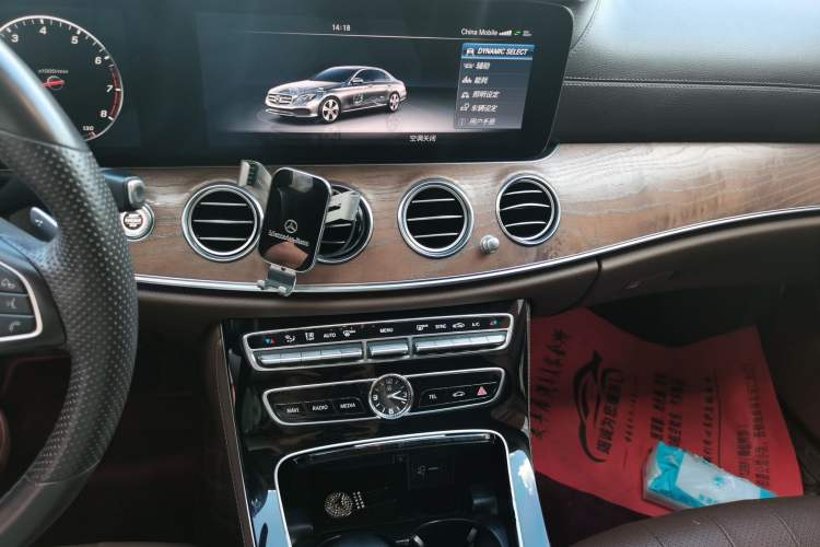 Used Mercedes-Benz E-Class 2016 E 300 L Stylish Model Audio And AC Panel