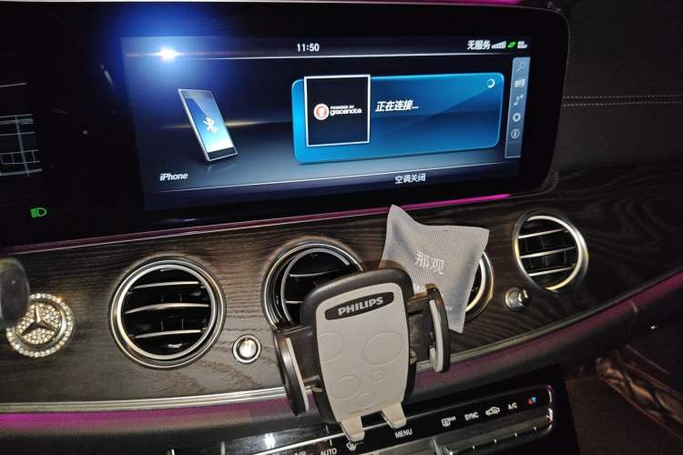 Used Mercedes-Benz E-Class 2016 E 300 L Sporty and Stylish Model Audio And AC Panel
