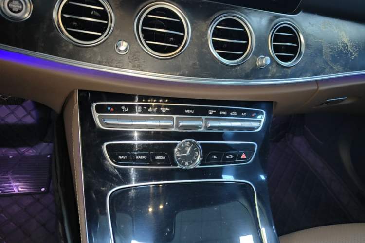Used Mercedes-Benz E-Class 2016 E 300 L Sporty and Stylish Model Audio And AC Panel