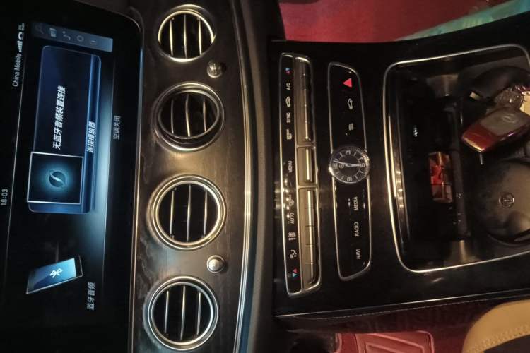 Used Mercedes-Benz E-Class 2016 E 200 L Sport Edition Audio And AC Panel