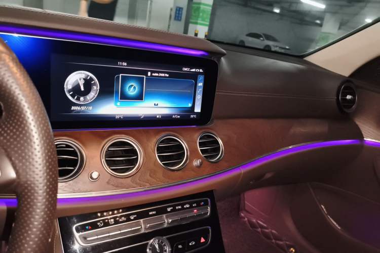 Used Mercedes-Benz E-Class 2016 E 200 L Audio And AC Panel