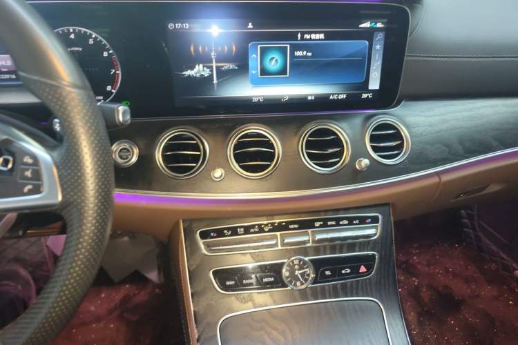 Used Mercedes-Benz E-Class 2016 E 200 L Sport Edition Audio And AC Panel