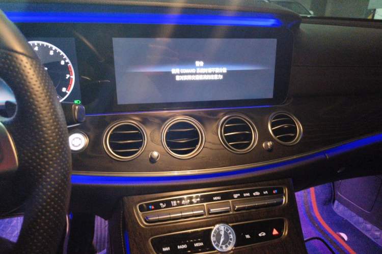 Used Mercedes-Benz E-Class 2016 E 200 L Sport Edition Audio And AC Panel