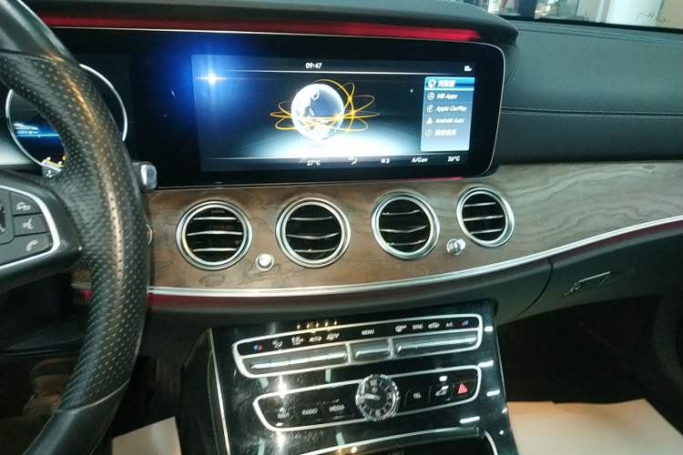 Used Mercedes-Benz E-Class 2016 E 300 L Stylish Model Audio And AC Panel