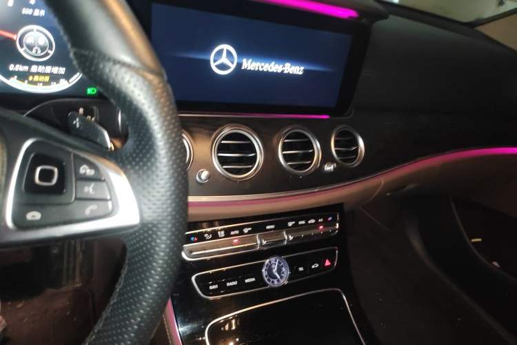 Used Mercedes-Benz E-Class 2016 E 300 L Sporty and Stylish Model Audio And AC Panel