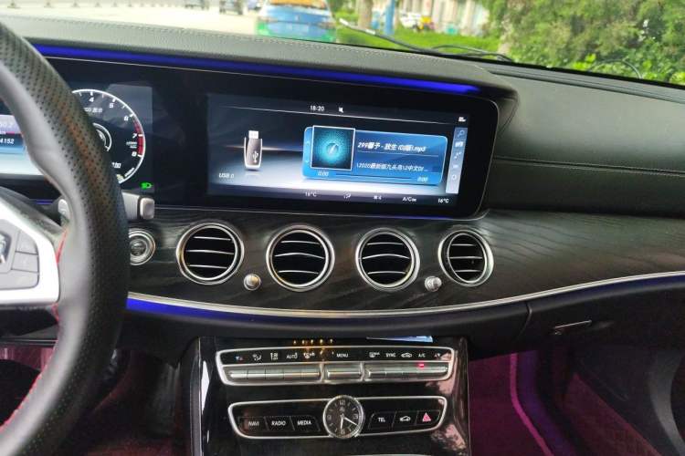 Used Mercedes-Benz E-Class 2016 E 200 L Sport Edition Audio And AC Panel