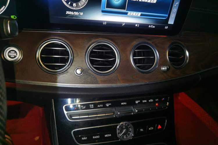 Used Mercedes-Benz E-Class 2016 E 300 L Stylish Model Audio And AC Panel
