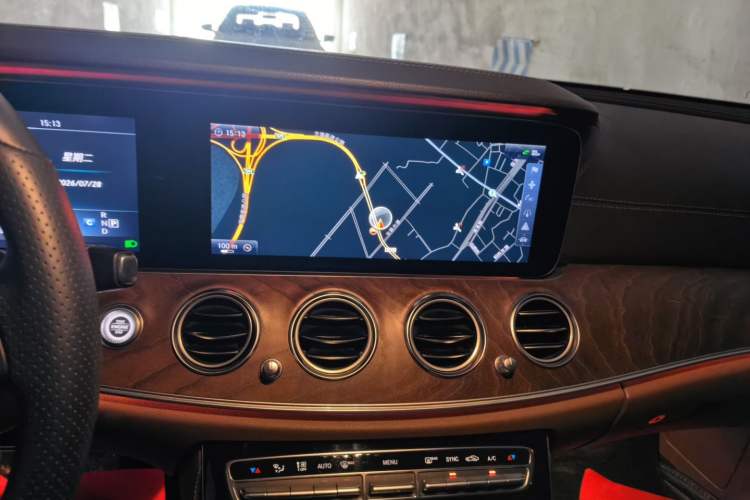 Used Mercedes-Benz E-Class 2016 E 200 L Audio And AC Panel