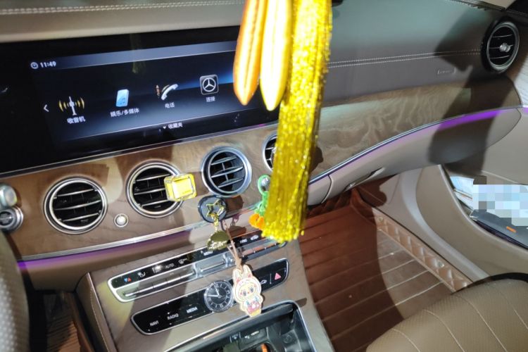 Used Mercedes-Benz E-Class 2016 E 200 L Audio And AC Panel