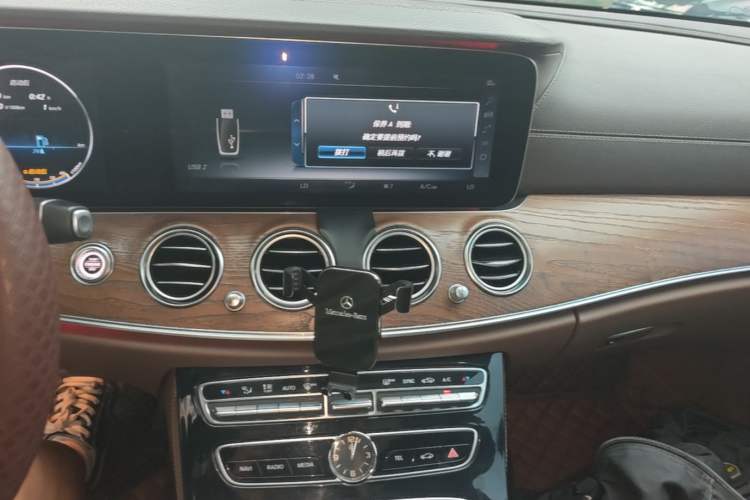 Used Mercedes-Benz E-Class 2016 E 300 L Stylish Model Audio And AC Panel