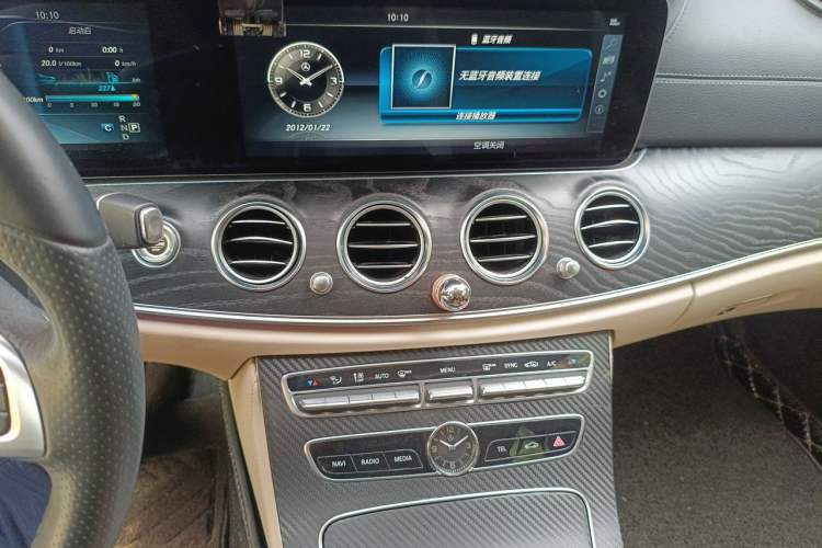 Used Mercedes-Benz E-Class 2016 E 300 L Sporty and Stylish Model Audio And AC Panel