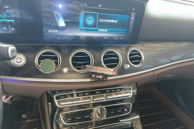 Used Mercedes-Benz E-Class 2016 E 200 L Sport Edition Audio And AC Panel