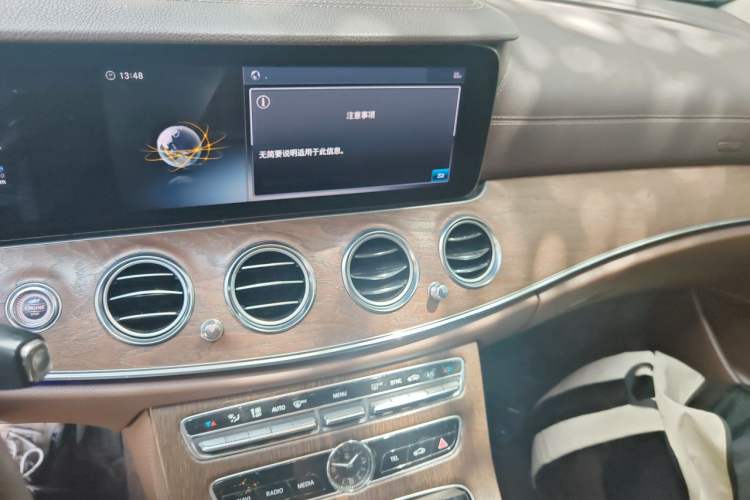 Used Mercedes-Benz E-Class 2016 E 300 L Stylish Model Audio And AC Panel