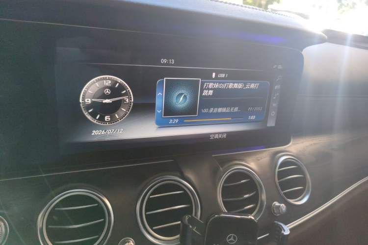 Used Mercedes-Benz E-Class 2016 E 200 L Sport Edition Audio And AC Panel