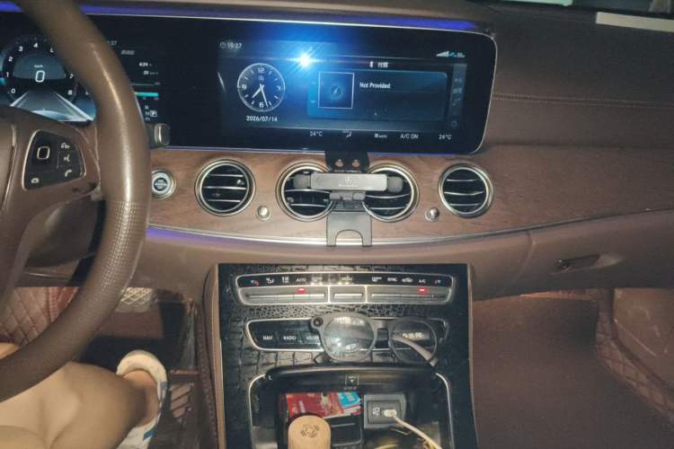 Used Mercedes-Benz E-Class 2016 E 300 L Luxury Model Audio And AC Panel