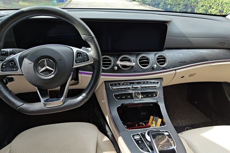Used Mercedes-Benz E-Class 2016 E 300 L Sporty and Stylish Model Center Console