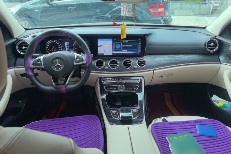 Used Mercedes-Benz E-Class 2016 E 300 L Stylish Model Center Console