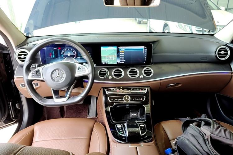Used Mercedes-Benz E-Class 2016 E 300 L Sporty and Stylish Model Center Console
