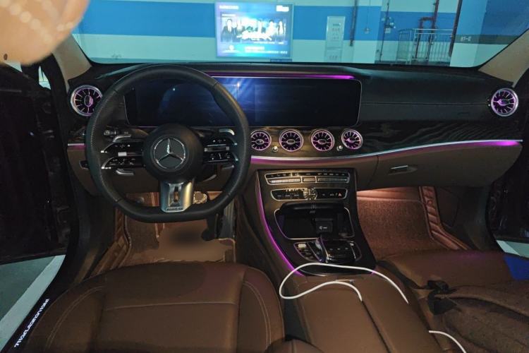 Used Mercedes-Benz E-Class 2016 E 300 L Sporty and Stylish Model Center Console