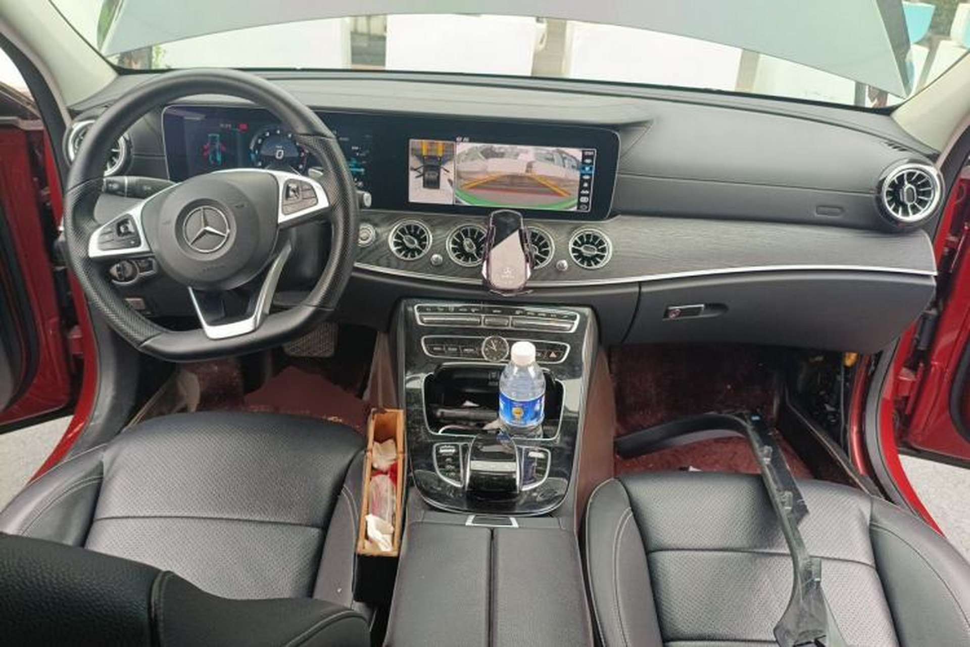 Used Mercedes-Benz E-Class 2016 E 300 L Sporty and Stylish Model Center Console