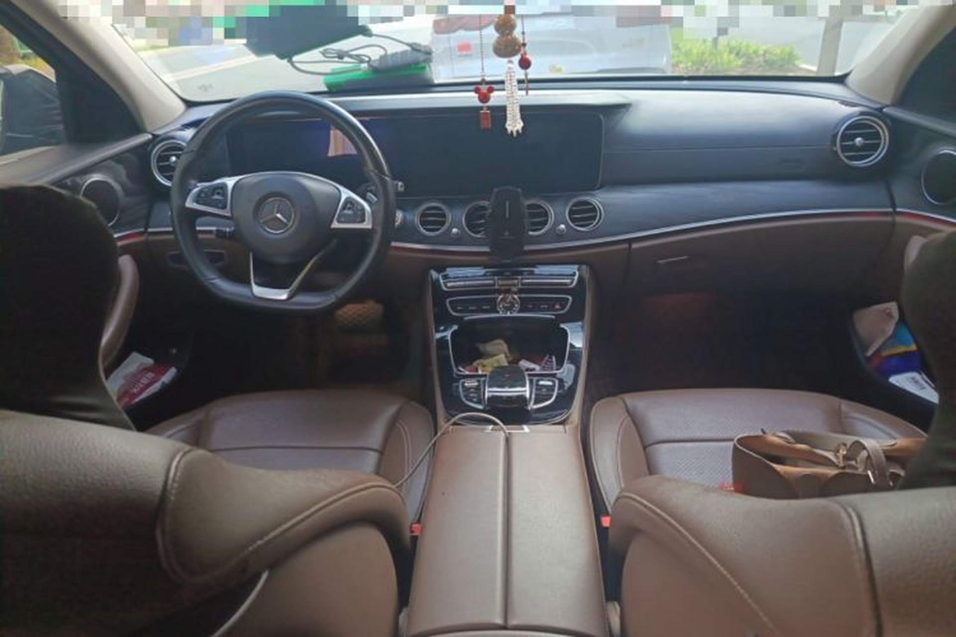 Used Mercedes-Benz E-Class 2016 E 300 L Sporty and Stylish Model Center Console