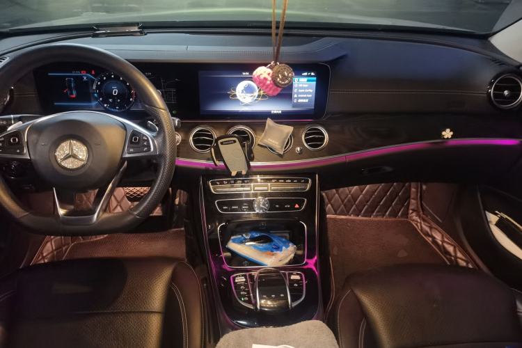 Used Mercedes-Benz E-Class 2016 E 300 L Sporty and Stylish Model Center Console