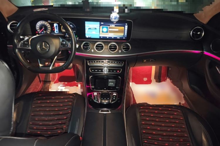 Used Mercedes-Benz E-Class 2016 E 300 L Sport Luxury Model Center Console