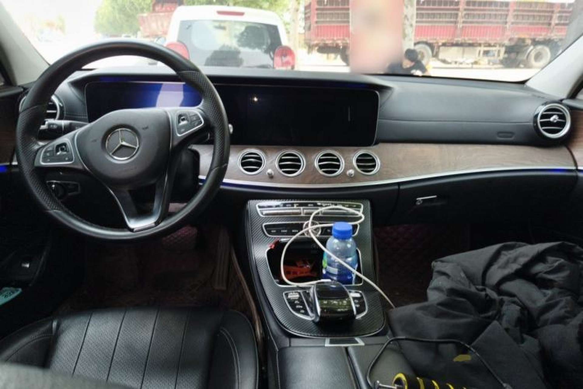 Used Mercedes-Benz E-Class 2016 E 300 L Stylish Model Center Console