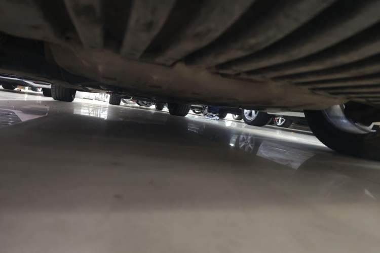 Used Mercedes-Benz E-Class 2016 E 200 L Sport Edition Chassis Front