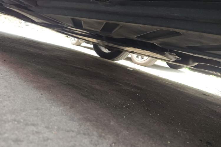 Used Mercedes-Benz E-Class 2016 E 200 L Sport Edition Chassis Front Left