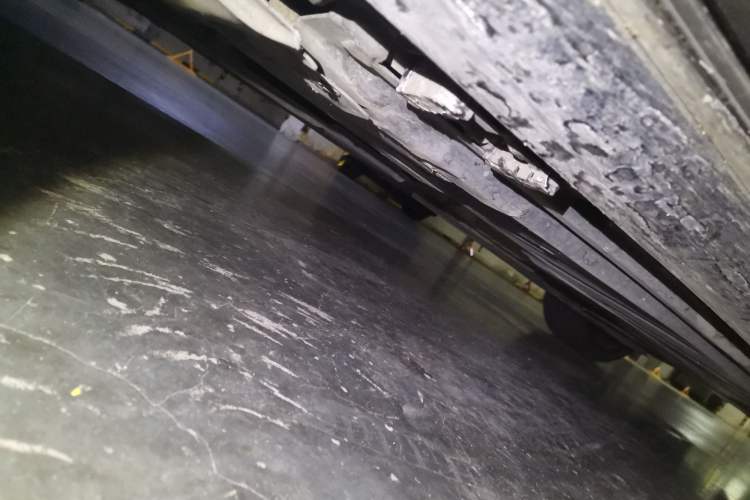Used Mercedes-Benz E-Class 2016 E 300 L Sporty and Stylish Model Chassis Front Left