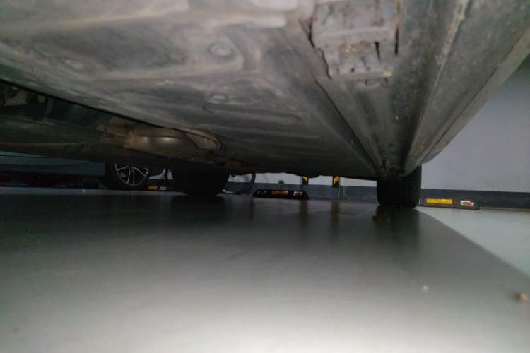 Used Mercedes-Benz E-Class 2016 E 300 L Sport Luxury Model Chassis Front Left