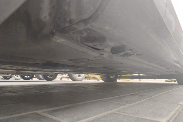 Used Mercedes-Benz E-Class 2016 E 200 L Chassis Front Left