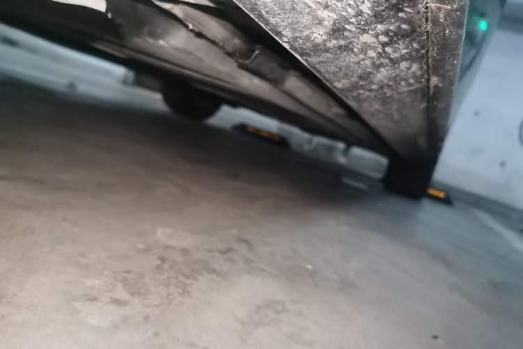 Used Mercedes-Benz E-Class 2016 E 200 L Sport Edition Chassis Front Left