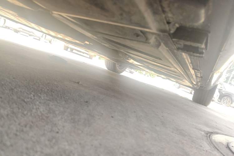 Used Mercedes-Benz E-Class 2016 E 300 L Stylish Model Chassis Front Left