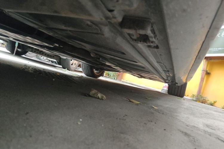 Used Mercedes-Benz E-Class 2016 E 200 L Sport Edition Chassis Front Left