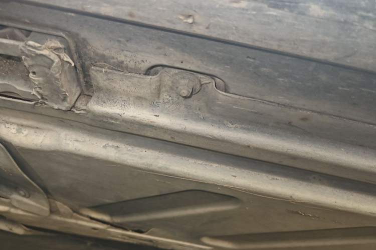 Used Mercedes-Benz E-Class 2016 E 300 L Stylish Model Chassis Front Left