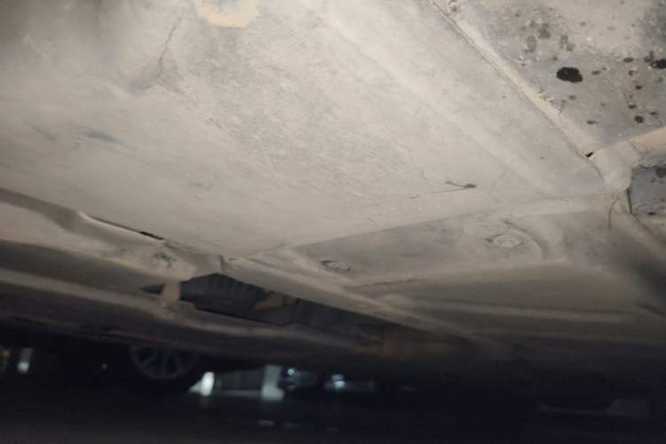 Used Mercedes-Benz E-Class 2016 E 300 L Luxury Model Chassis Front Left