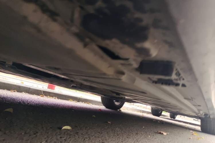 Used Mercedes-Benz E-Class 2016 E 200 L Chassis Front Left