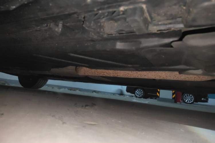 Used Mercedes-Benz E-Class 2016 E 200 L Chassis Front Right