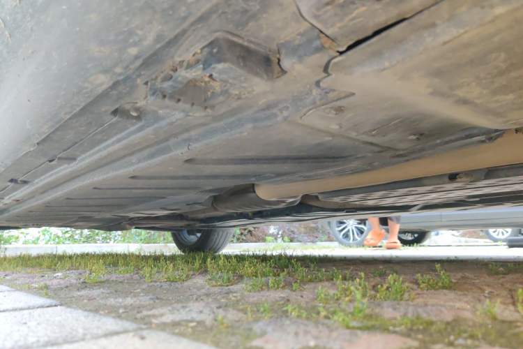 Used Mercedes-Benz E-Class 2016 E 200 L Chassis Front Right
