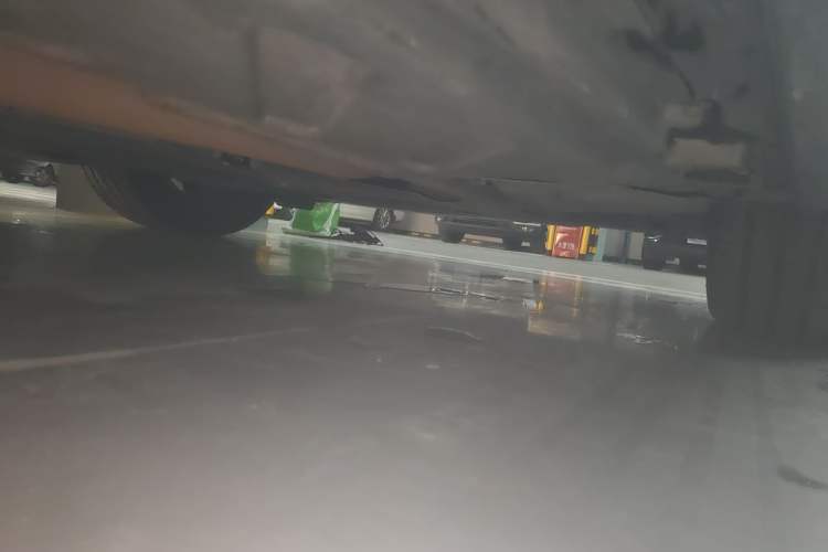 Used Mercedes-Benz E-Class 2016 E 200 L Chassis Front Right