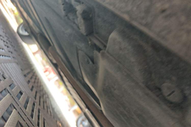 Used Mercedes-Benz E-Class 2016 E 200 L Sport Edition Chassis Front Right