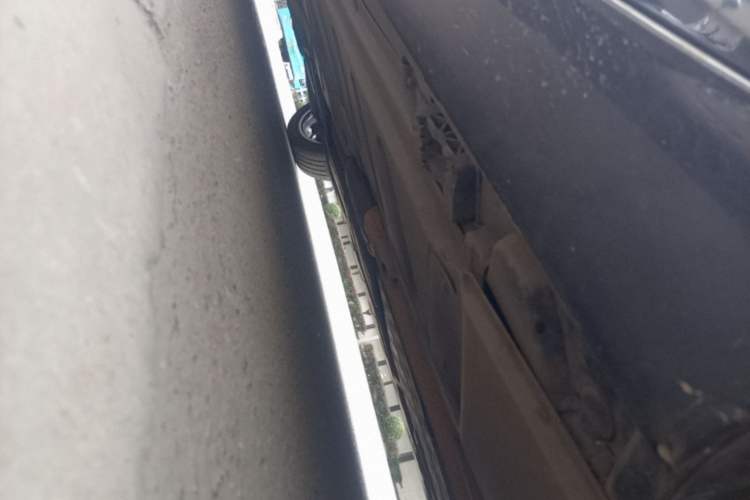 Used Mercedes-Benz E-Class 2016 E 200 L Chassis Front Right