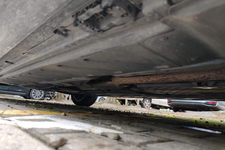 Used Mercedes-Benz E-Class 2016 E 200 L Sport Edition Chassis Front Right