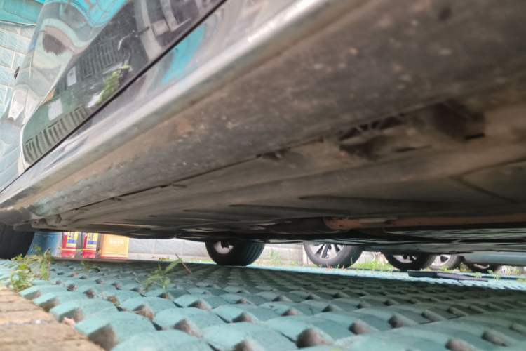 Used Mercedes-Benz E-Class 2016 E 200 L Sport Edition Chassis Front Right